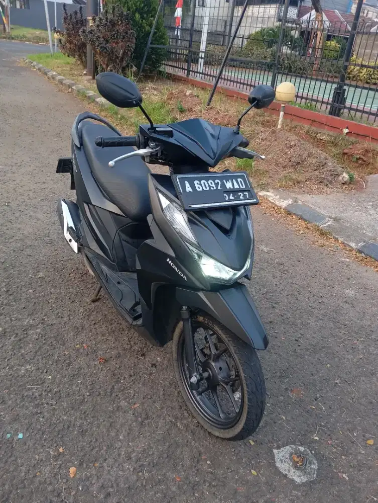 Honda Beat  Deluxe 2022 fulori like new pajak panjang mesin jos
