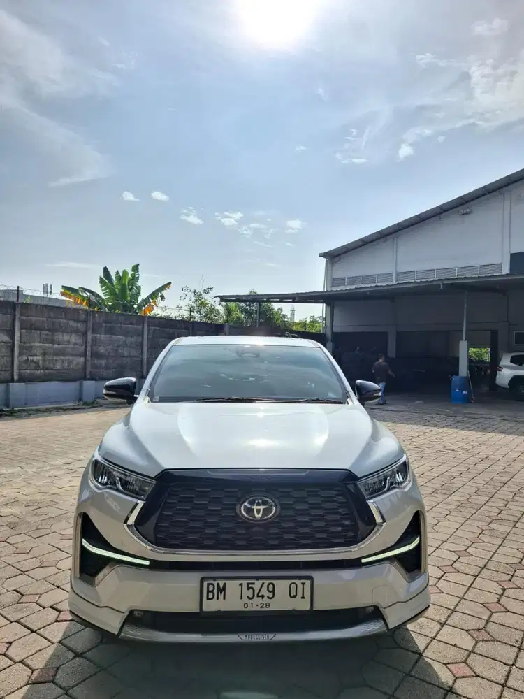 Zenix 2022 Q TSS modellista hybrid matic. Km 34rb antik