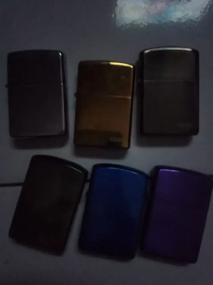 Korek Zippo KW, Keren