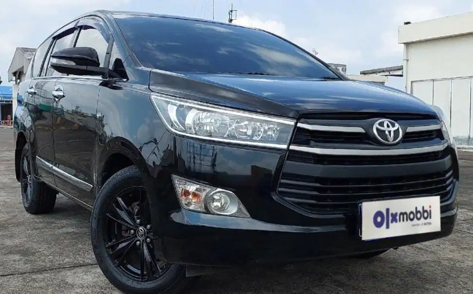TDP 12 JT Toyota Kijang Innova 2.0 G Bensin-AT Hitam 2017