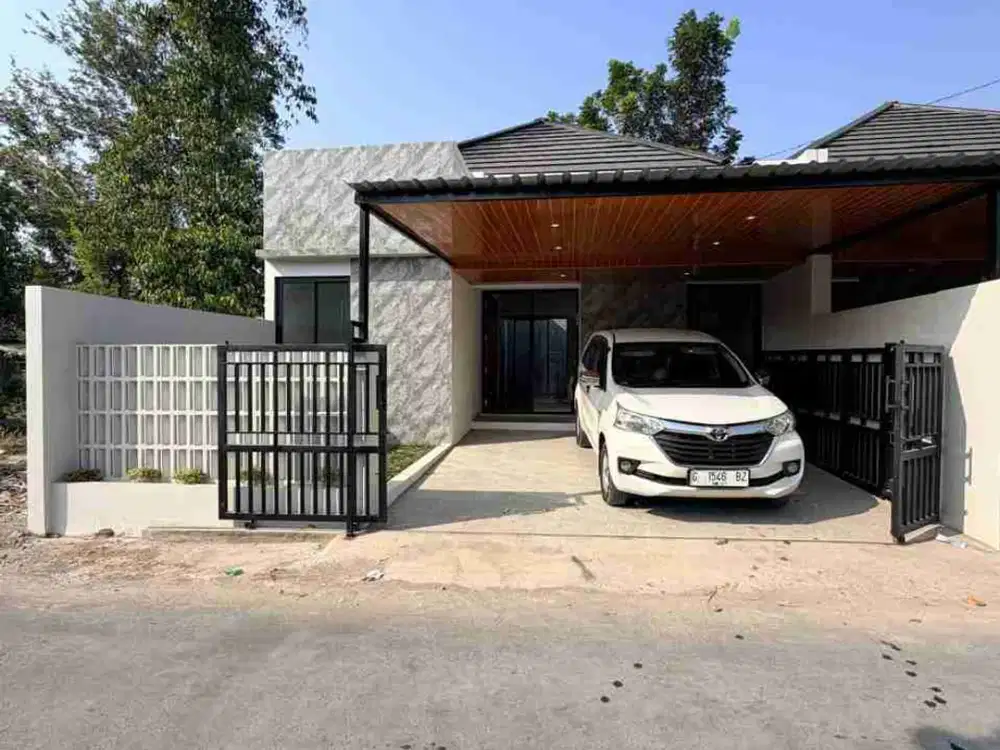 RUMAH BARU CANTIK MODERN KEKINIAN DI JALAN KALIURANG KM. 13.5 NGAGLIK SLEMAN DEKAT KAMPUS UII