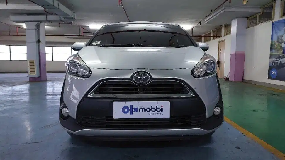 TDP 7, JT Toyota Sienta 1.5 G Bensin-MT Silver 2017