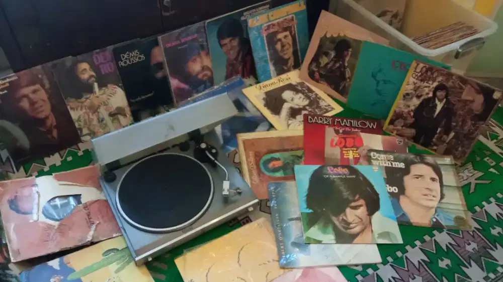 Dijual Turntable Toshiba