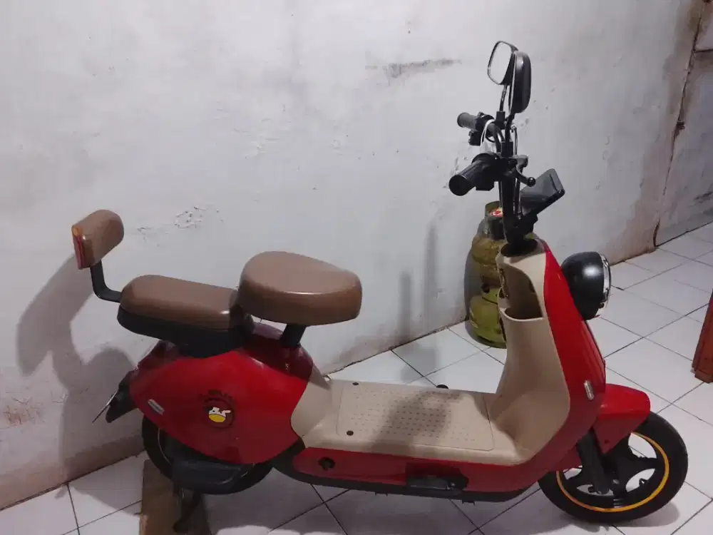 Sepeda listrik u-winfly
