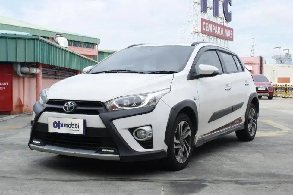 TDP 9, JT Toyota Yaris 1.5 TRD Sportivo Heykers Bensin-AT Putih 2017