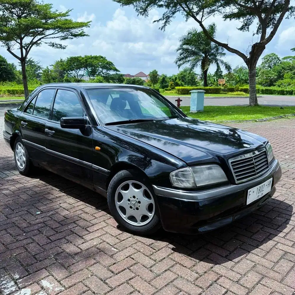 Mercedes-Benz C180 1995 Bensin