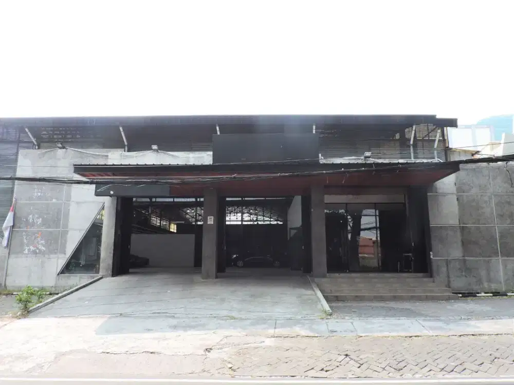 Disewa Gudang dan Showroom Serbaguna Kemanggisan SHM Strategis