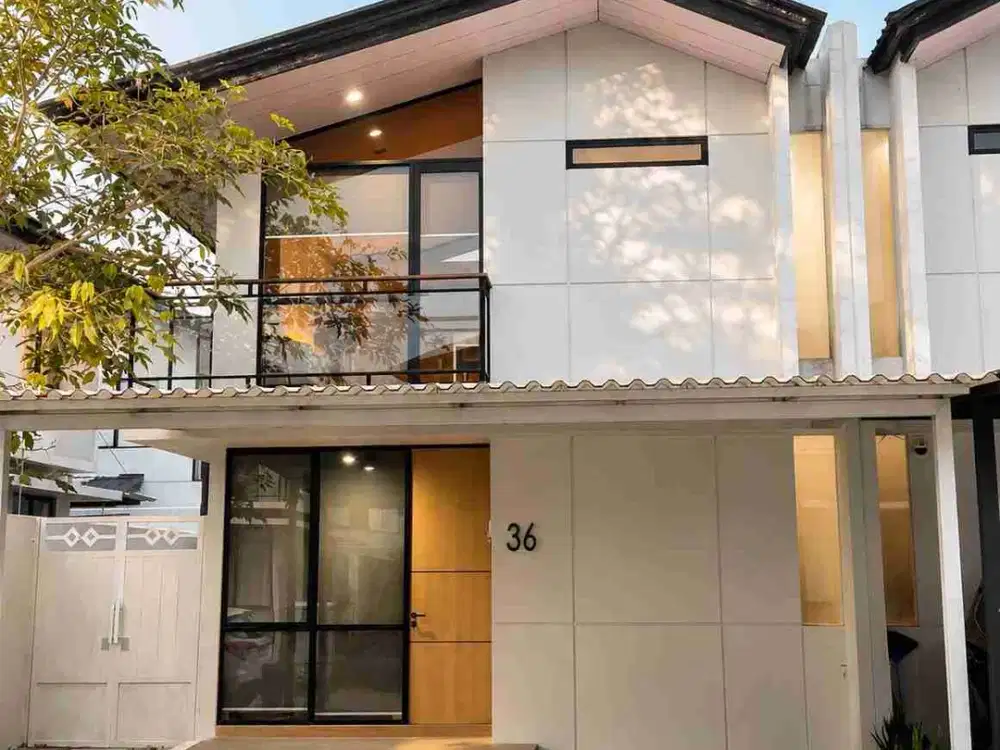 Disewakan rumah 2 Lt di Cendana Parc dekat UPH Lt 127 m2 lb 88m2 Ada furniture, SHM selatan ada 3 kt 3 km, Carport 2 mobil, Ayo survei, nego yuk!