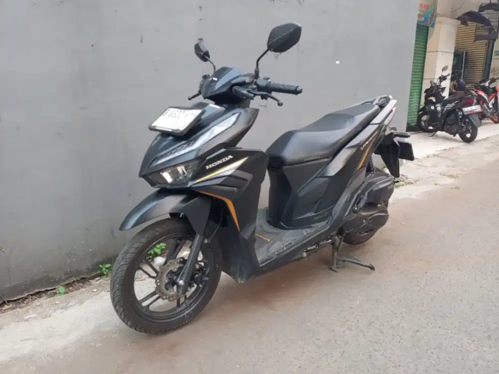Honda Vario Gen 2 tahun 2023 surat lengkap pajak telat