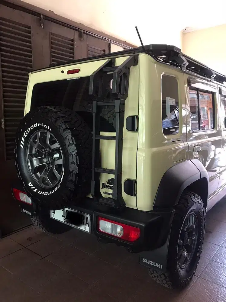 Suzuki Jimny 2024 Bensin