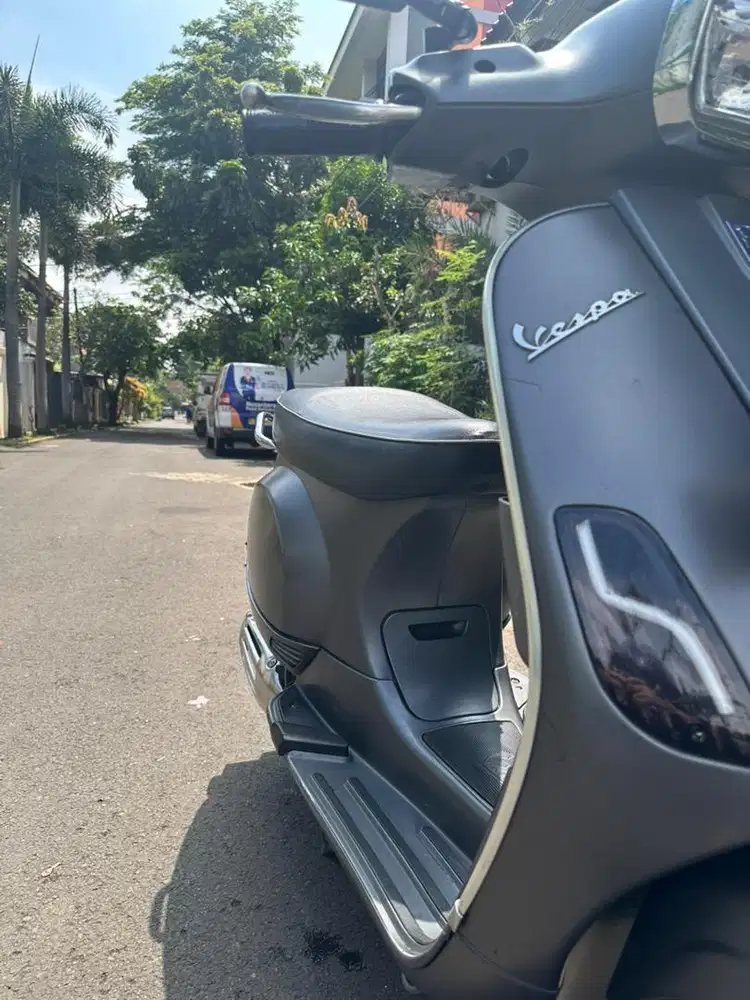 PIAGGIO VESPA MATIC S I-GET 125 tahun 2019 Pajak panjang Juli 2027