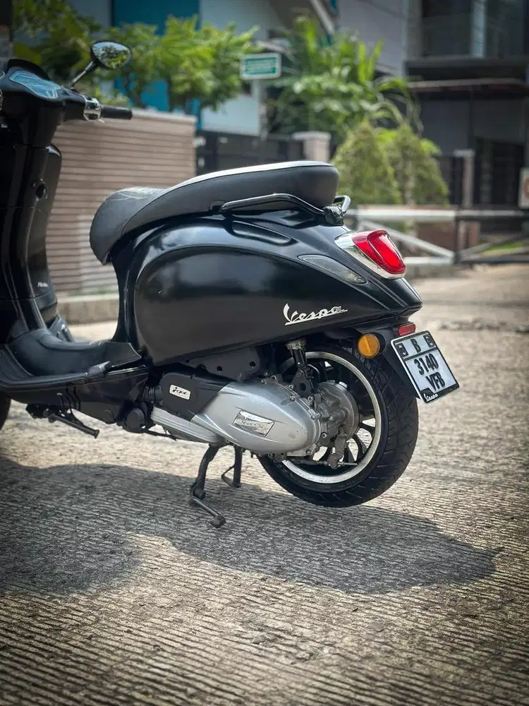 VESPA SPRINT NOTTE PIAGGIO SALE TERMURAH TAHUNANA 2019
