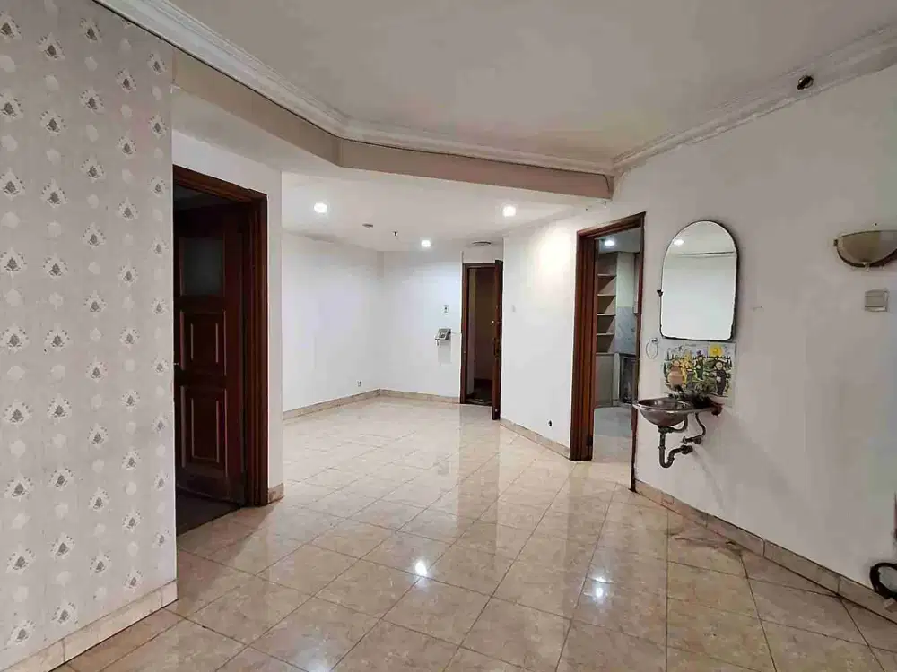 Dijual 4KT Apartemen Taman Kemayoran - Jakarta Pusat