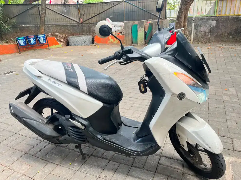 YAMAHA LEXI MASIH MULUS PEMAKAIAN