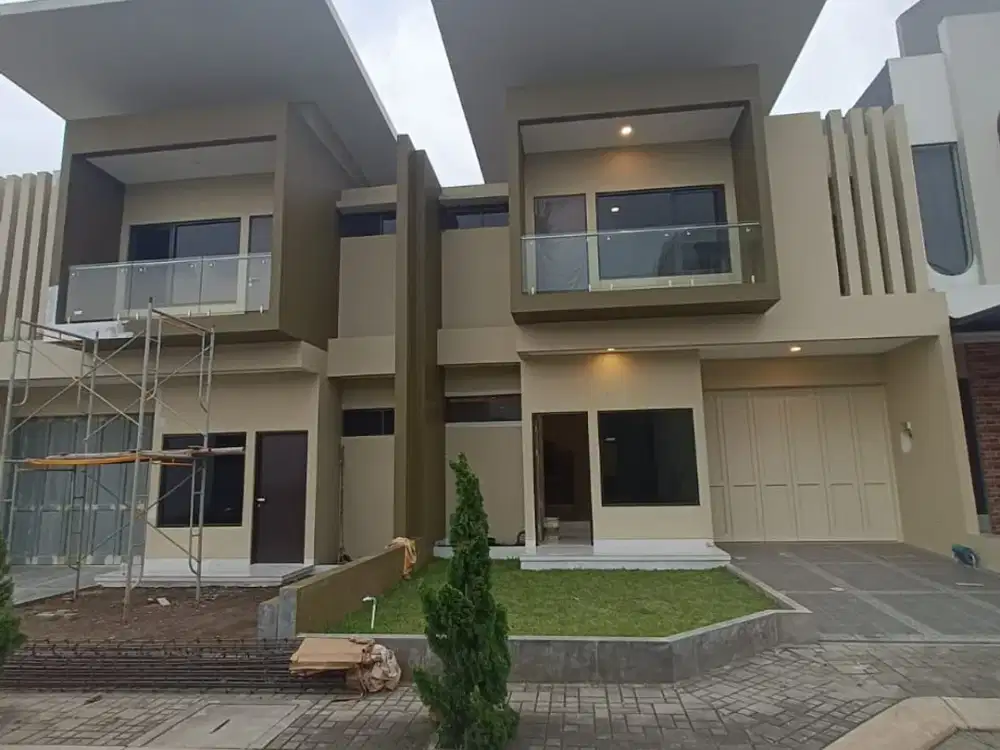 Rumah Baru Modern 2 Lantai Siap Huni di Singgasana Pradana