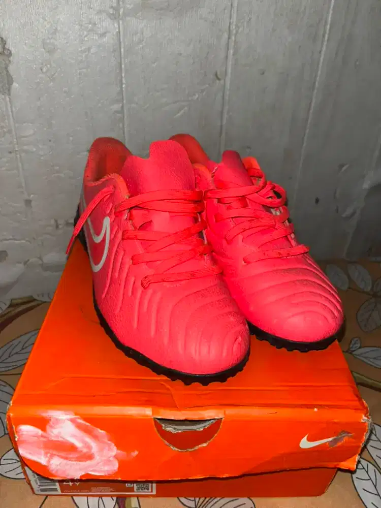 Dijual Cepat Sepatu MiniSocer NIKE