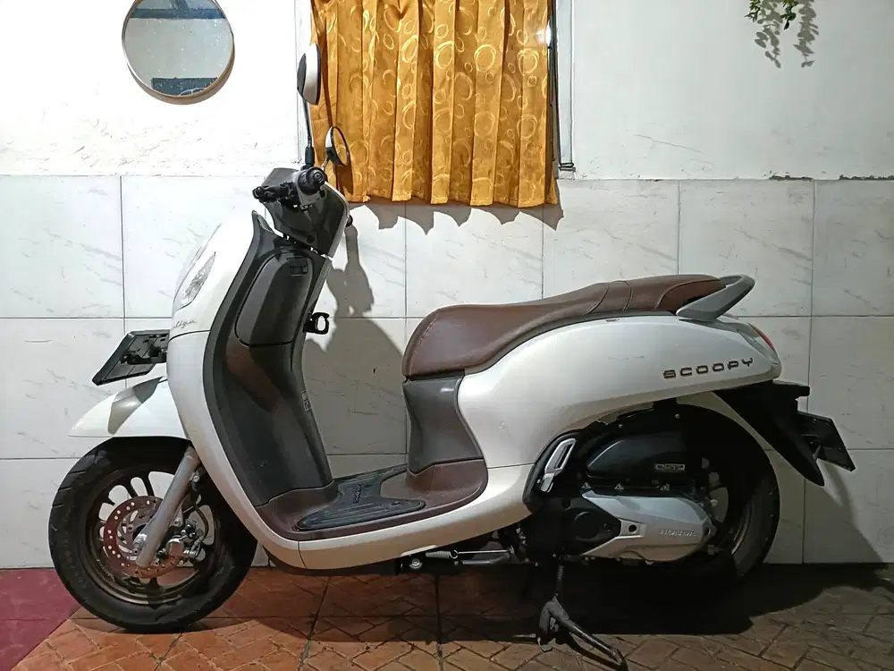 Scoopy prestige tahun 2024 low km 11rb/tt boleh gan cash lebih bagus