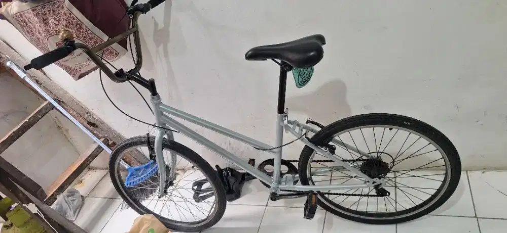 Sepeda jadul cewe 24