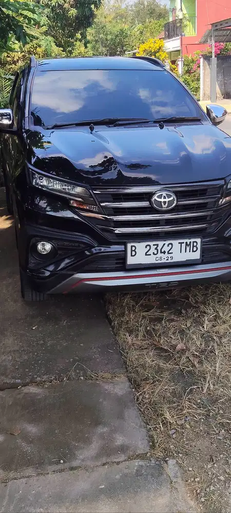 BISMILAH . dijual TOYOTA RUSH TRDsportivo th 2020