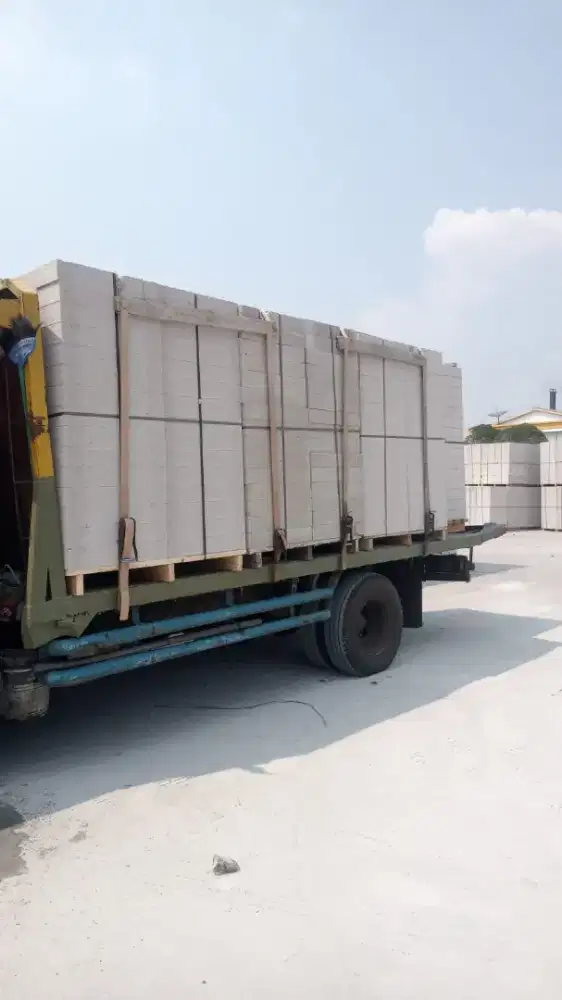 BATA RINGAN STANDAR AAC-SNI (BATA/HEBEL SUYEN)