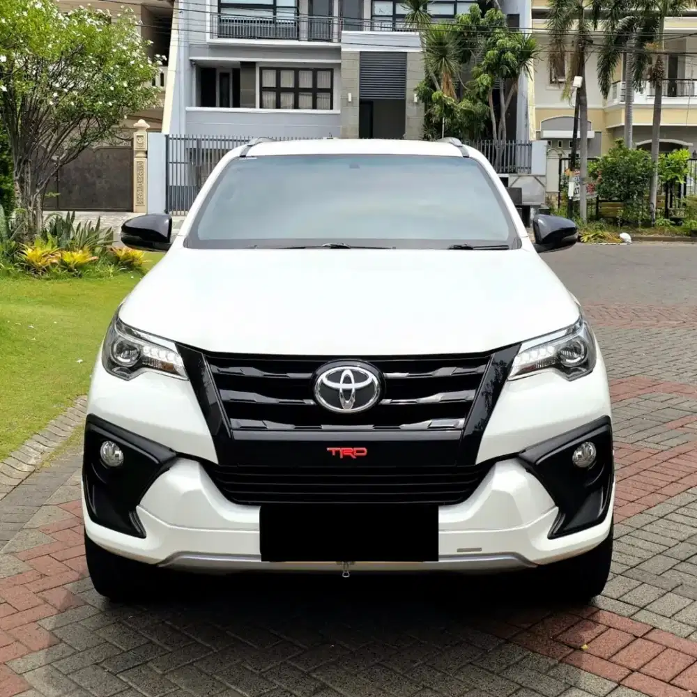 FORTUNER VRZ TRD 2.4 AT 2018