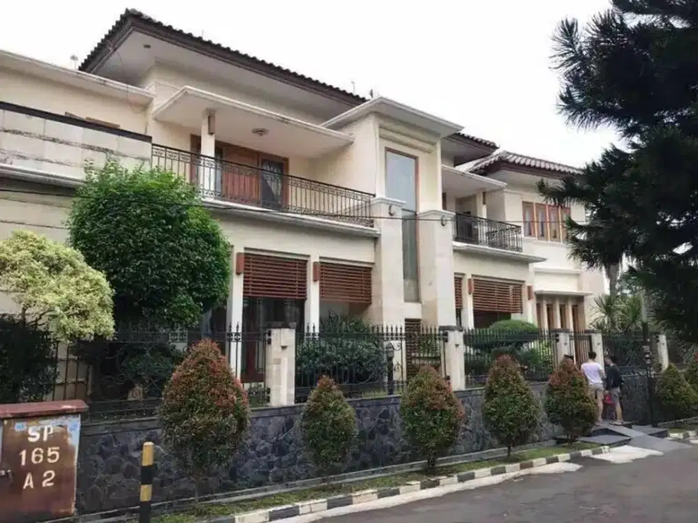 Rumah Mewah BAWAH NJOP dlm Komplek Dekat Binus Kemanggisan, Palmerah, Jakarta Barat