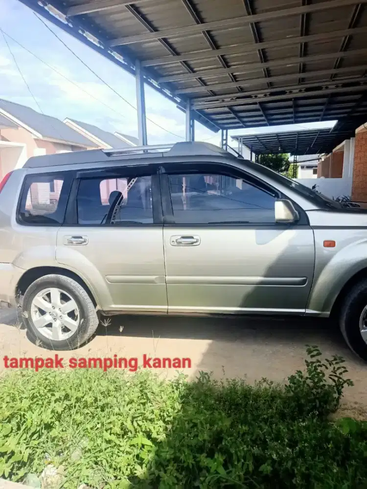 XTrail tahun 2003 lengkap original