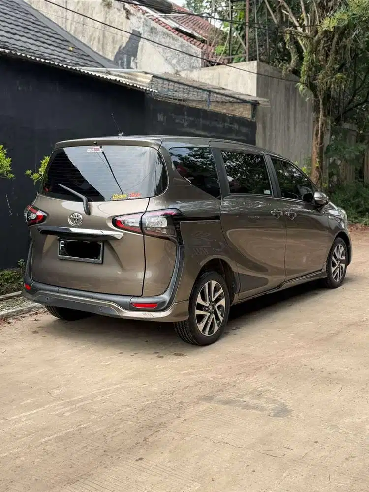Toyota Sienta 2016 Bensin