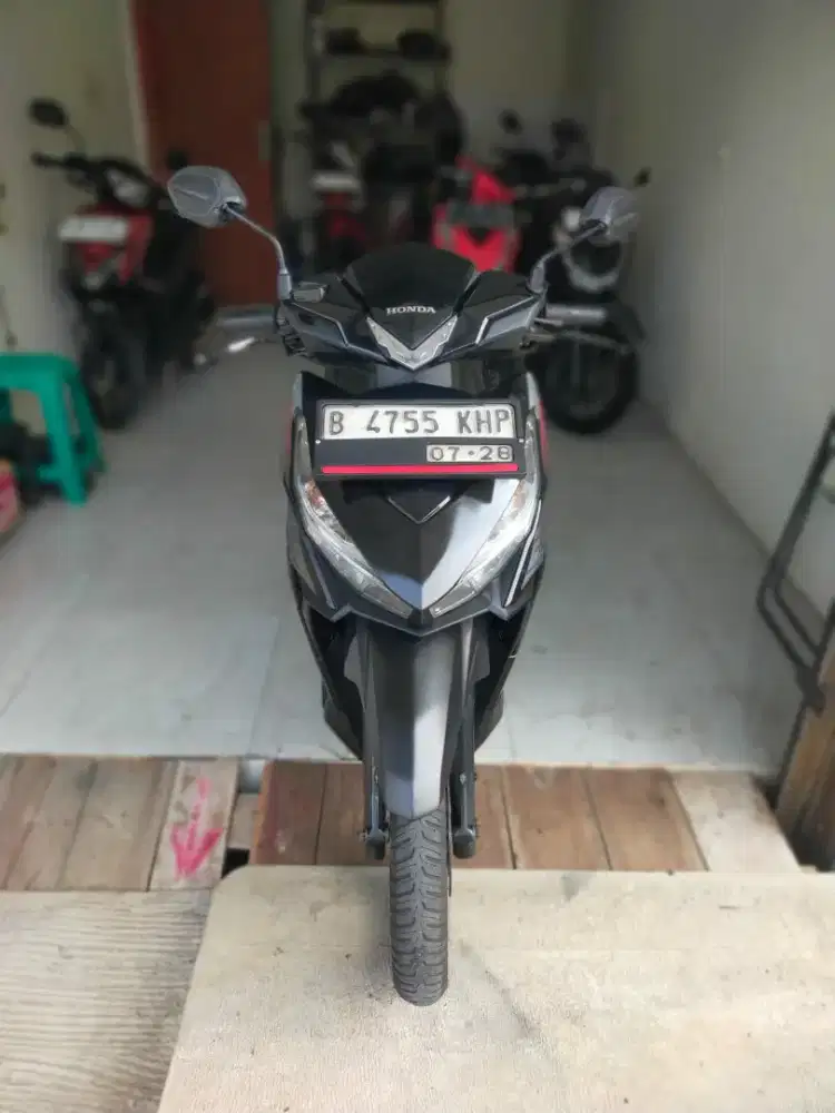 VARIO LED OLD 125 2018 HITAM ORIGINAL MULUS