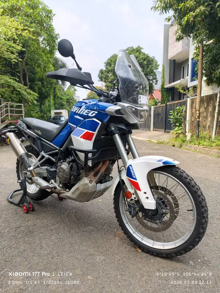 2022 Aprilia Tuareg 660 Biru