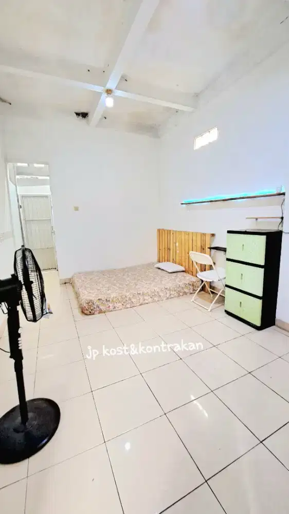 KOST KOSAN CONDET