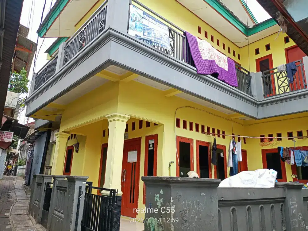 Rumah second dijual+ kontrakan+kost an Beji Depok