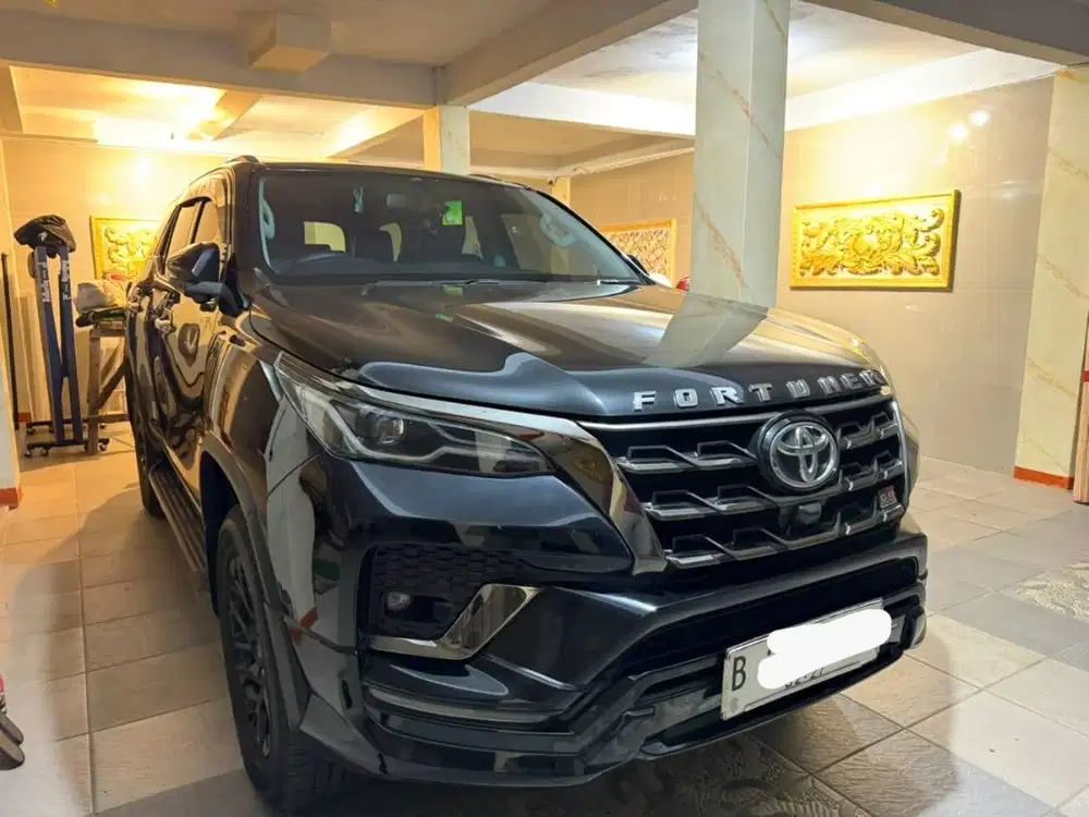 TOYOTA FORTUNER GR SPORT 2.8 2800cc TAHUN 2022