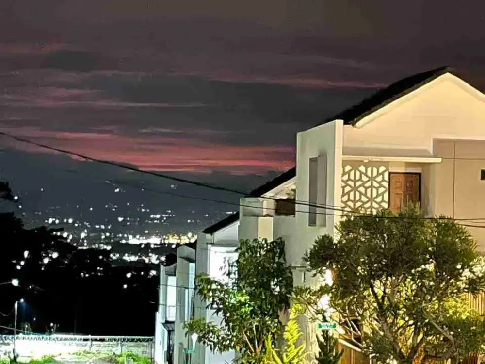 Dijual Rumah Dekat Fasilitas Umum View Eksotik di Bandung Barat