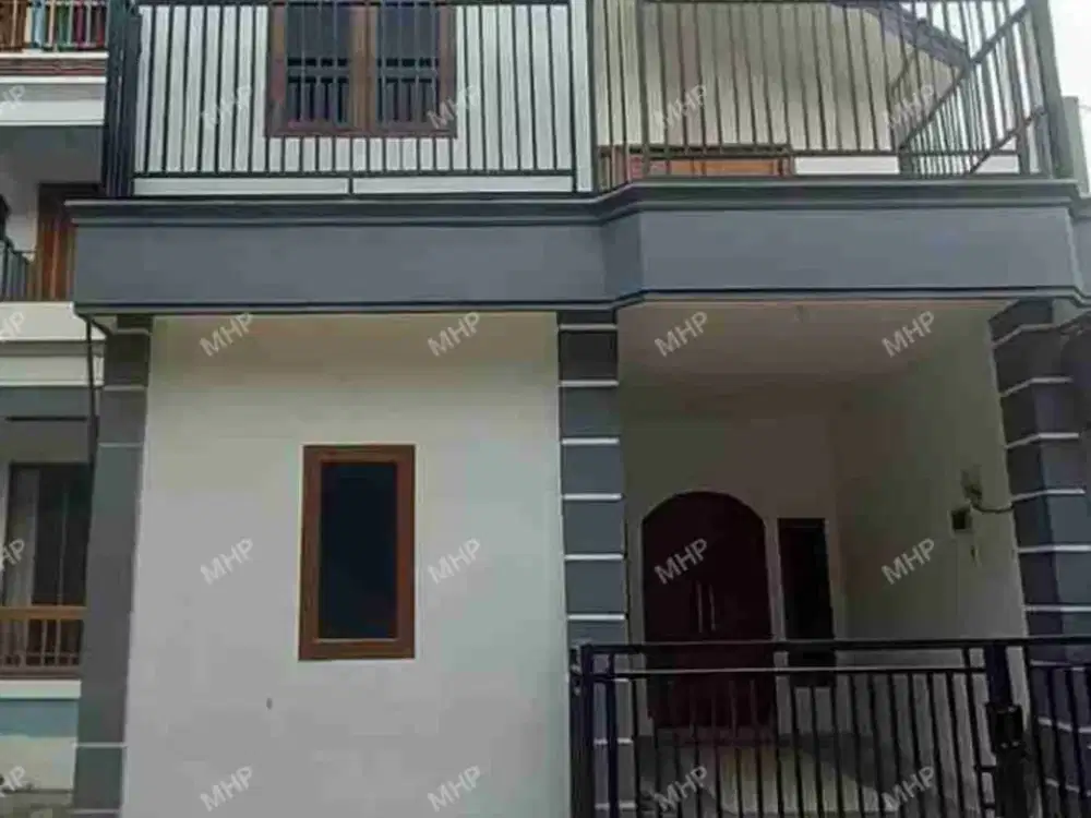 Rumah Tingkat Renovasi Dijual