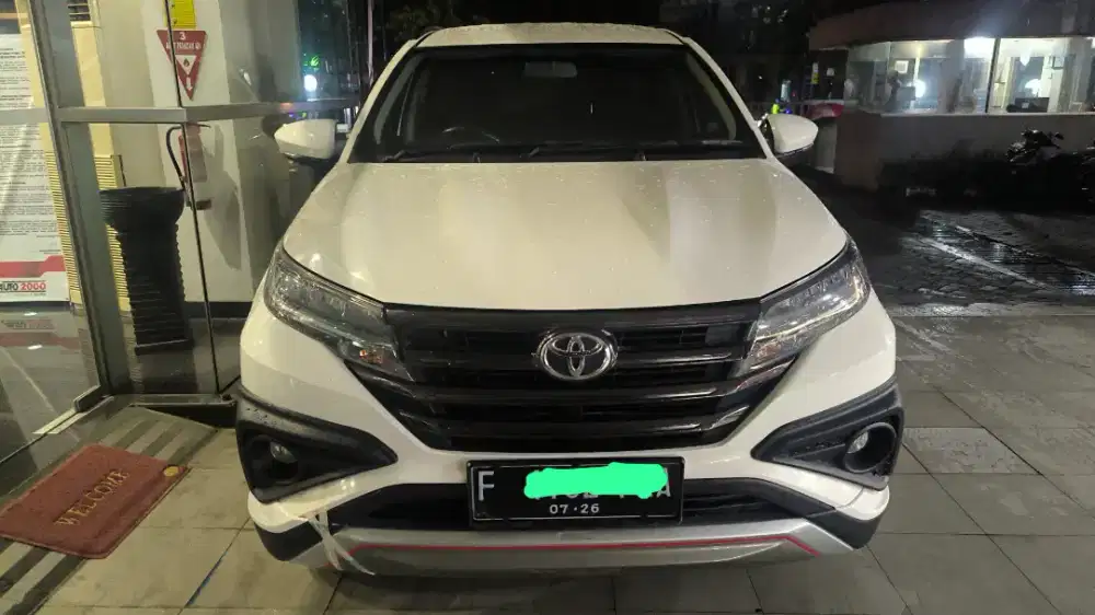 TOYOTA RUSH MATIC DI BOGOR