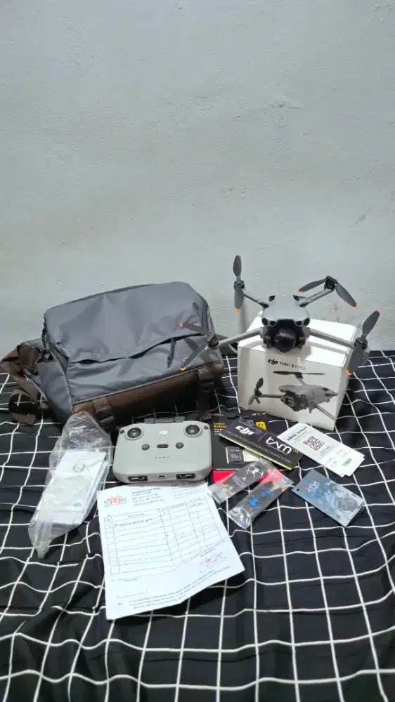 Drone dji mini 5 pro basic, garansi,bonus tas dan micro sd
