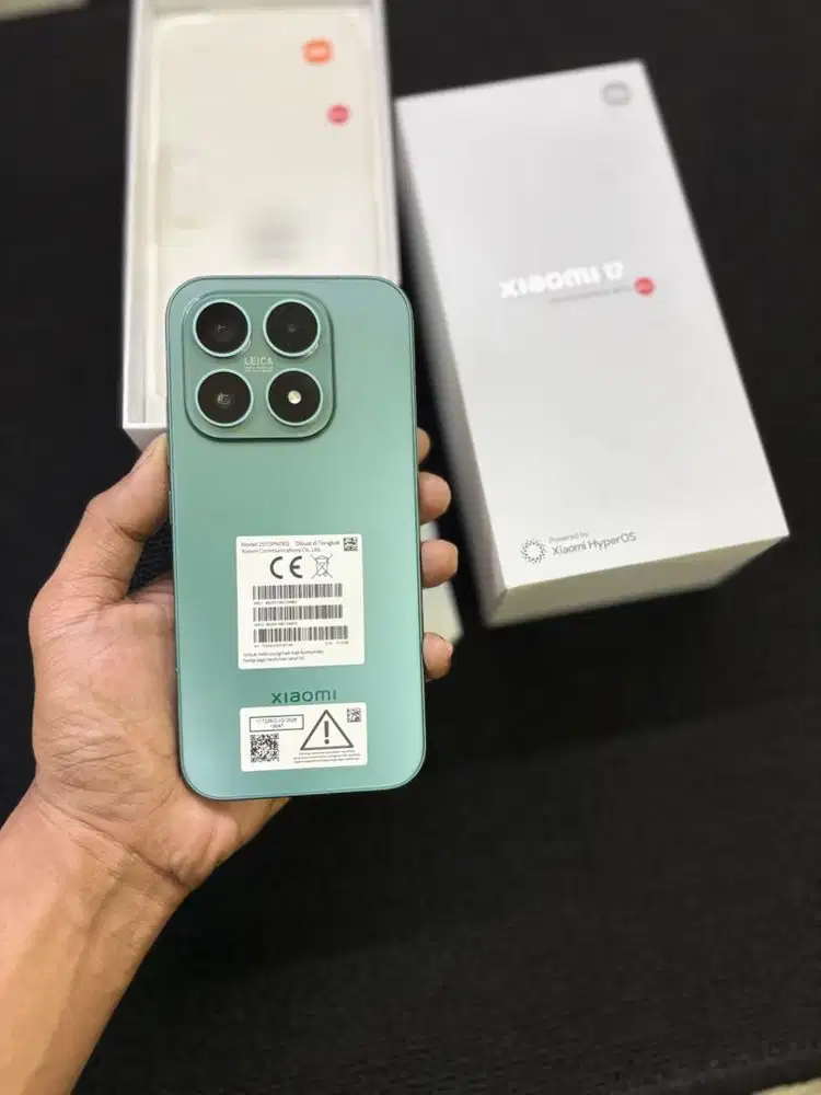 Xiaomi 17 12/512GB Garansi Panjang
