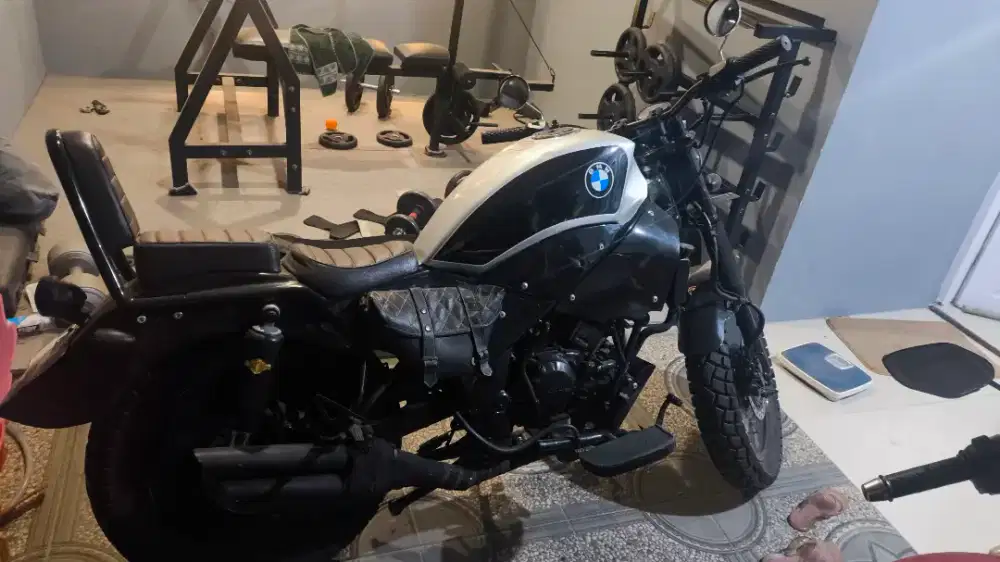 Bobber Benelli mesin CB 150R OLD