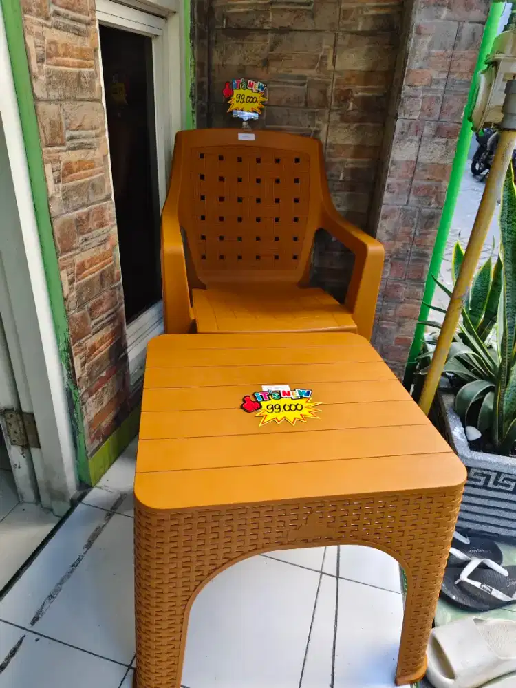 JUAL MEJA & KURSI