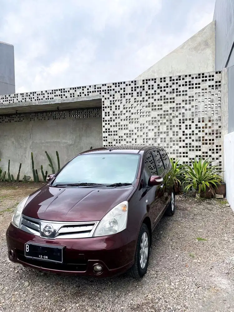 Grand livina xv 2011