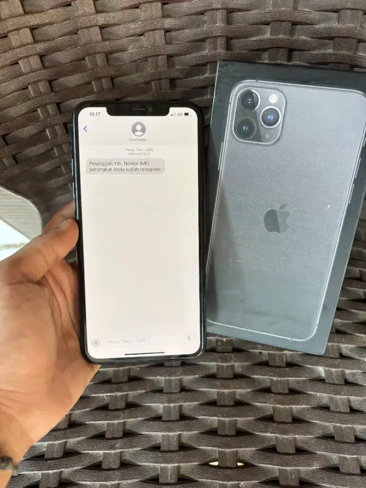 iphone 11 promax 256gb imei regist
