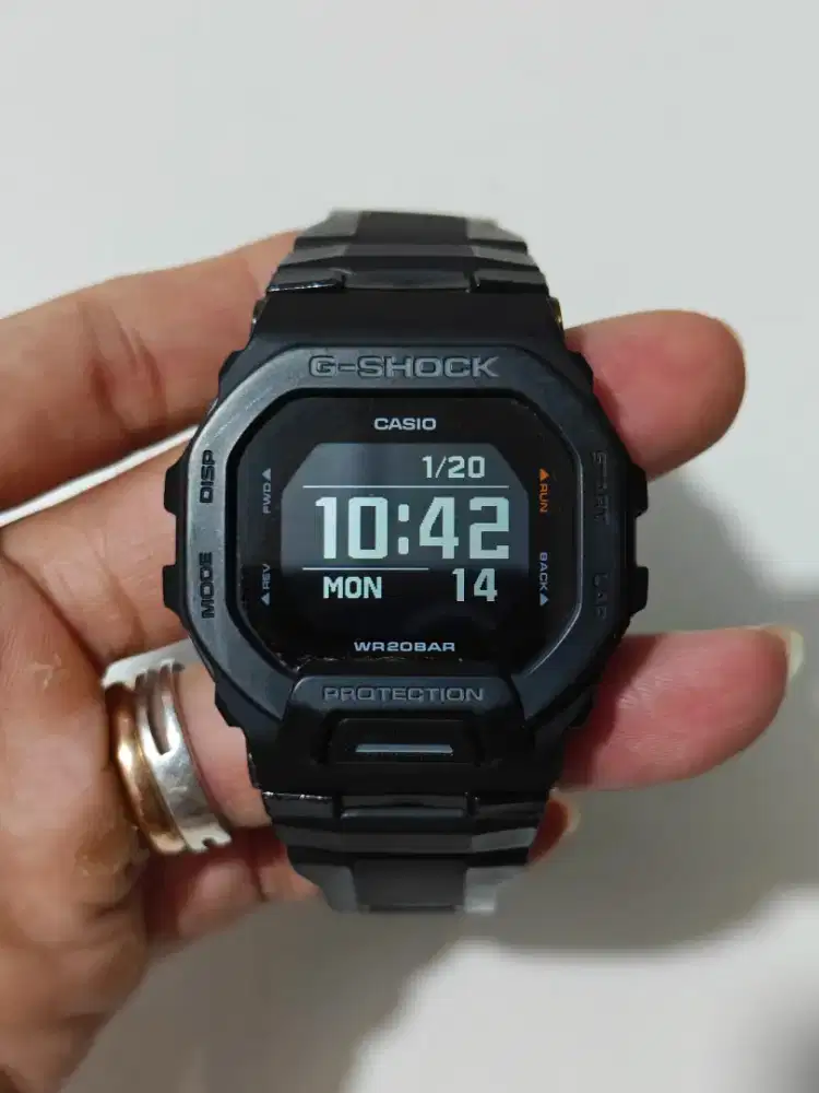 Casio G-Shock GBD 200 original bekas bagus normal semua siap pakai