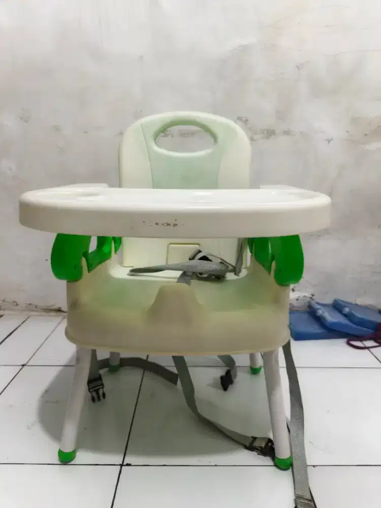 CROWN SNUGGLE BABY BOOSTER TO TODDLER SEAT