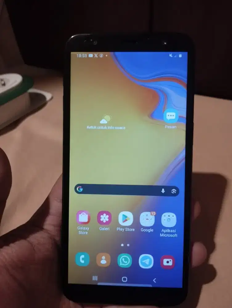 Samsung j6+ 4/64gb