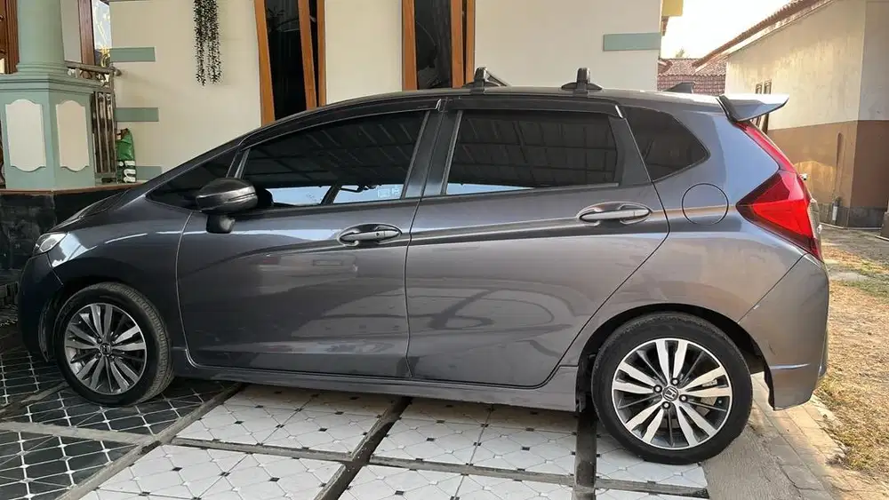 Jual honda jazz gk5 2016