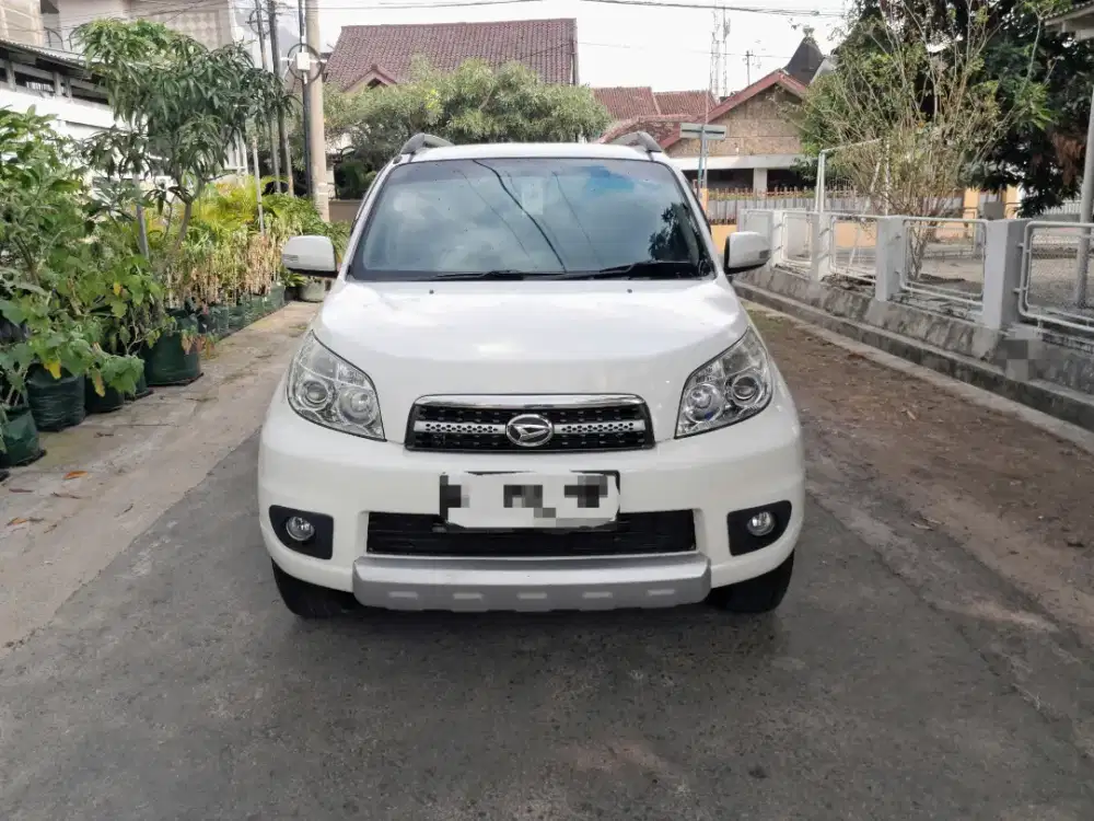 Daihatsu terios tx 2012 AT