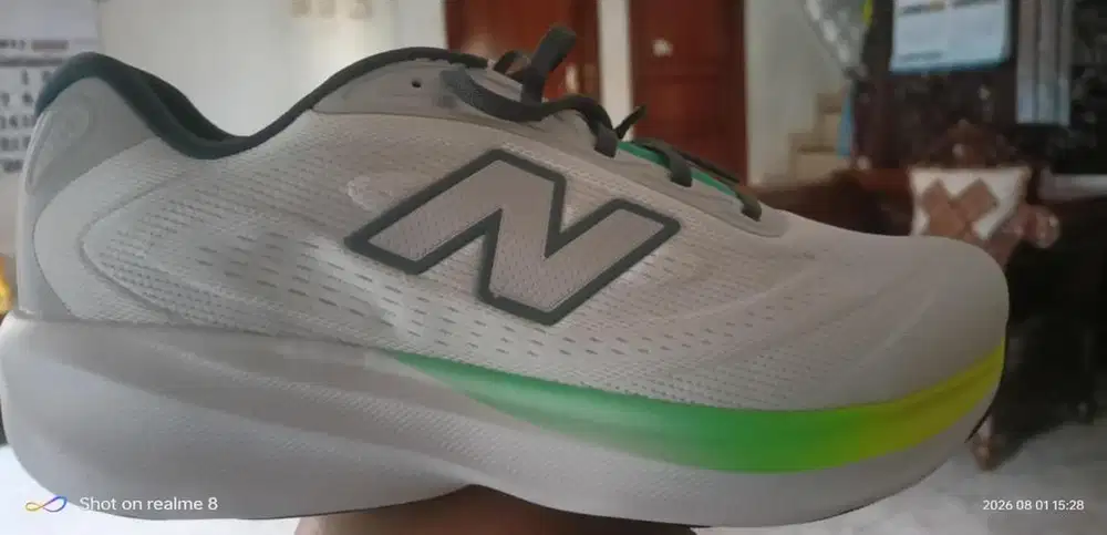 Sepatu new balance