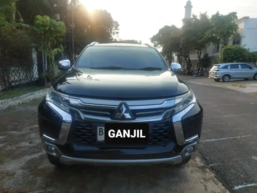 MITSUBISHI PAJERO EXCEED 2016