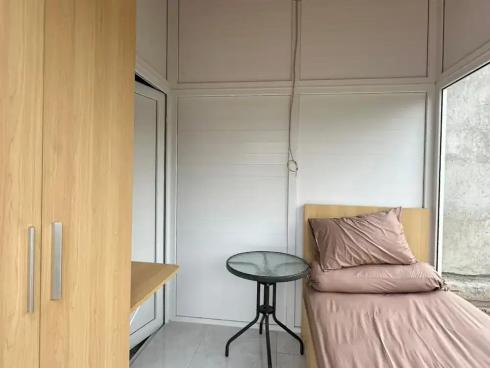 JUAL Kosan (DEKAT KAMPUS UNPAM 2) (4 KAMAR) Kost FULL FURNISHED di Tangerang DIJUAL (HN)